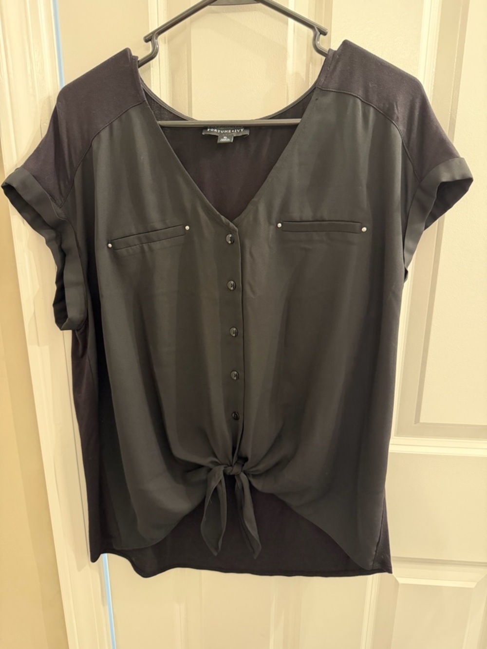 Black V-Neck Button Tie-Front Short Sleeve Blouse